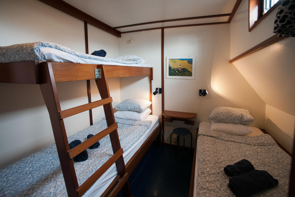 Hotelboot Sarah Amesterdão Quarto foto