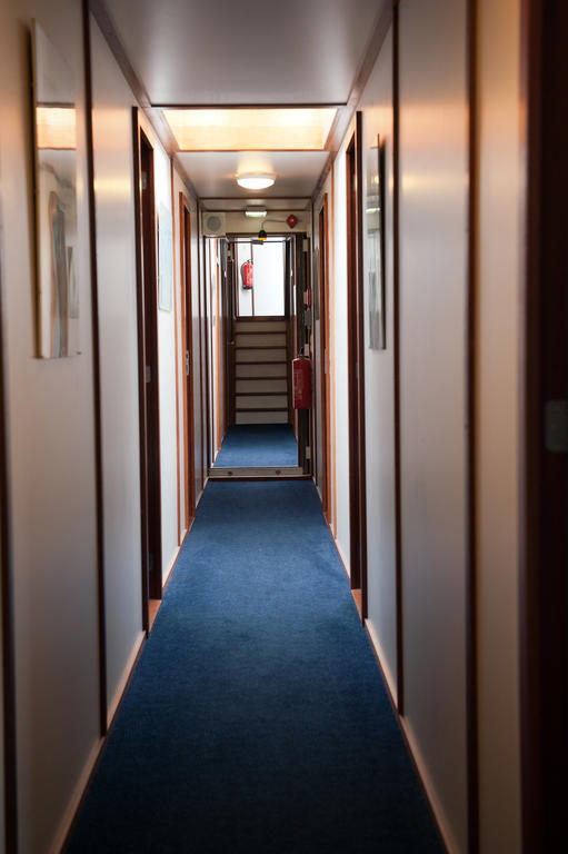 Hotelboot Sarah Amesterdão Quarto foto